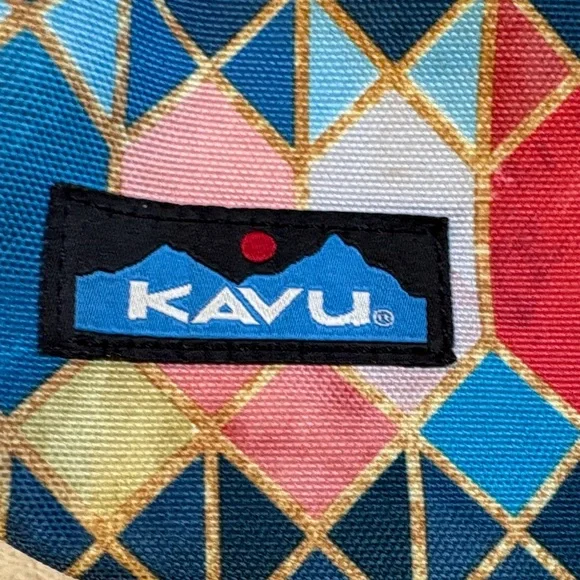 Kavu Multicolor Geometric Print with Blue Logo Patch - Picture 2 of 7